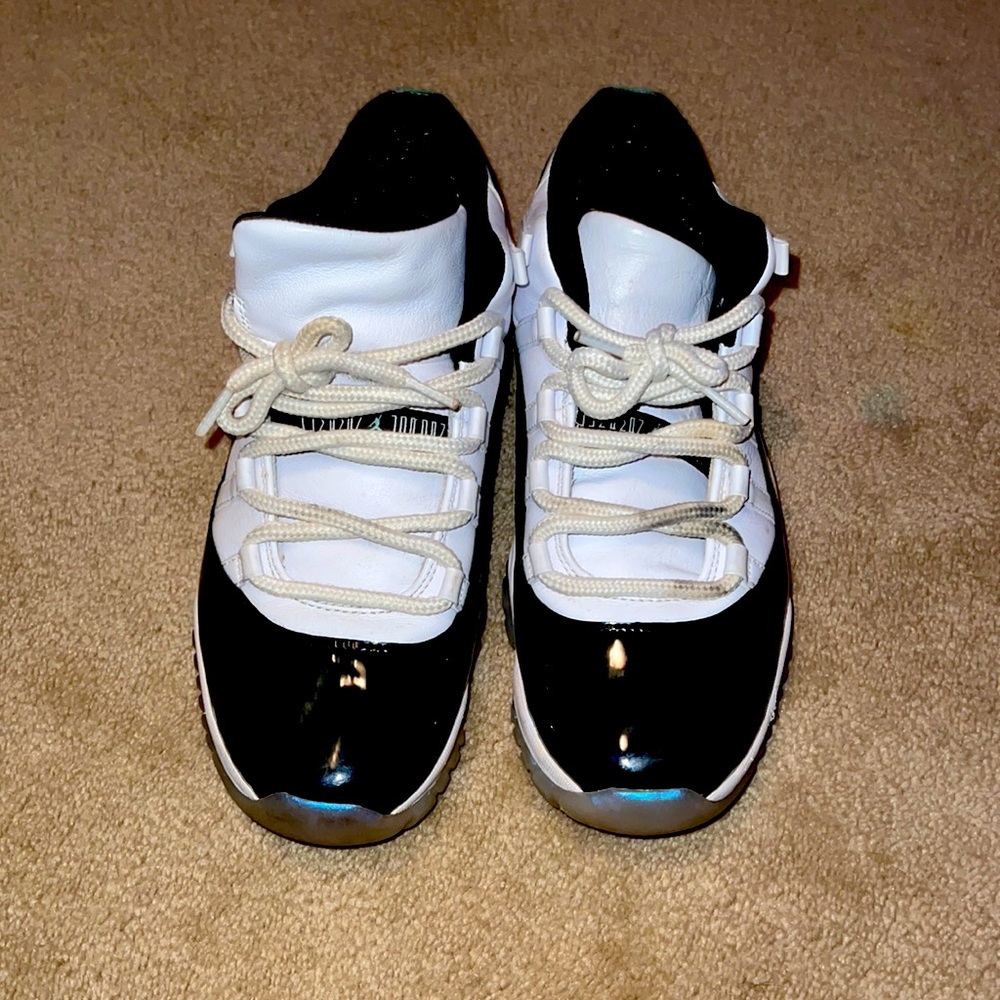 Nike Air Jordan 11 XI Low Easter Emerald Iridescent White Men's